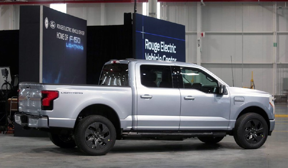 福特提高電動卡車產(chǎn)量，測試主流電動汽車需求